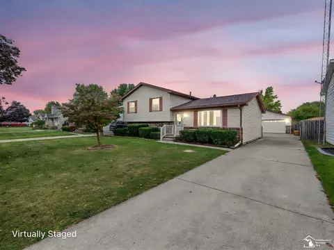 615 N Roessler, Monroe, MI 48162 photo 2