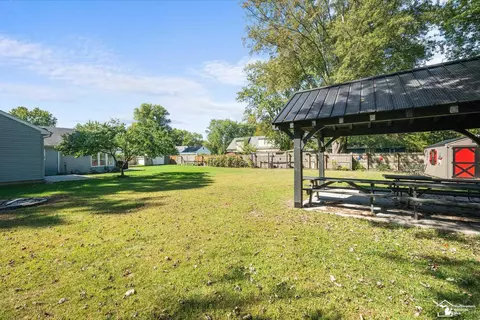 Exterior - 2270 Reddington, Temperance, MI 48182 photo 6 of 13