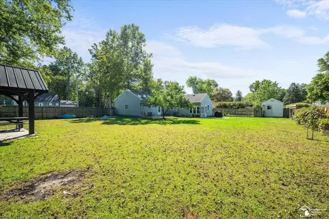 Exterior - 2270 Reddington, Temperance, MI 48182 photo 8 of 13