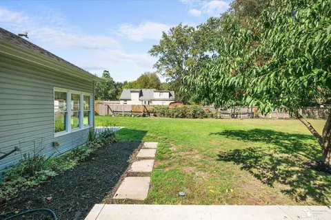 Exterior - 2270 Reddington, Temperance, MI 48182 photo 13 of 13