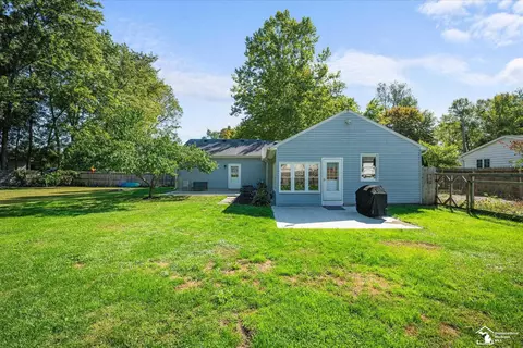Exterior - 2270 Reddington, Temperance, MI 48182 photo 9 of 13