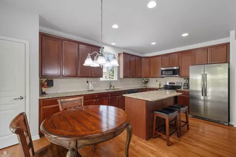 Kitchen - 49716 Broadacre, Macomb, MI 48042 photo 1 of 6