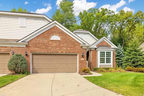 Exterior - 49716 Broadacre, Macomb, MI 48042 photo 4 of 10