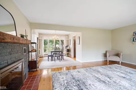 Dining - 4113 Yankee, Saint Clair, MI 48079 photo 1 of 2