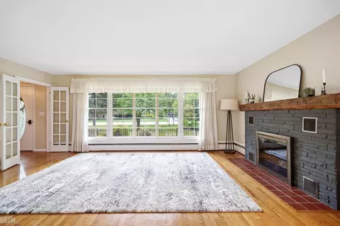 Living - 4113 Yankee, Saint Clair, MI 48079 photo 3 of 4