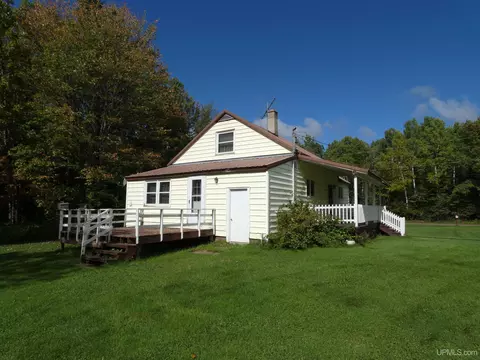 14753 1 Mile, Bruce Crossing, MI 49912