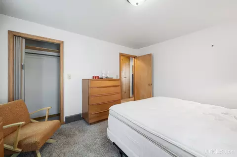 Bedroom - 653 Cedar, Ishpeming, MI 49849 photo 4 of 6
