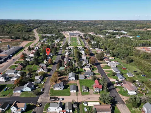 View/Area - 653 Cedar, Ishpeming, MI 49849 photo 4 of 7
