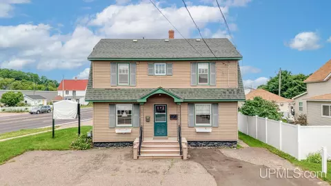 212 E Margaret, Iron Mountain, MI 49801