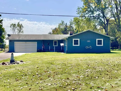16045 Somerfield, Hemlock, MI 48626