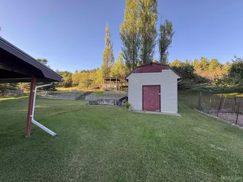 Exterior - 114 W 14th, Norway, MI 49870 photo 6 of 8