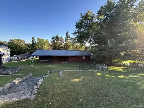 Exterior - 114 W 14th, Norway, MI 49870 photo 5 of 8