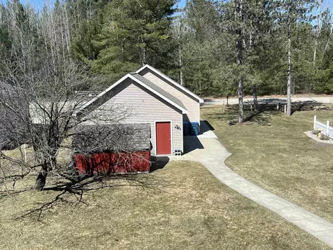 Exterior - 2986 W W Riv, Gladwin, MI 48624 photo 15 of 15