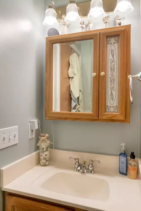Bath - 2986 W W Riv, Gladwin, MI 48624 photo 6 of 6
