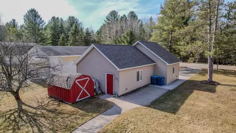 Exterior - 2986 W W Riv, Gladwin, MI 48624 photo 5 of 15