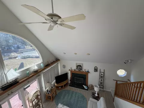 Living - 2986 W W Riv, Gladwin, MI 48624 photo 7 of 11