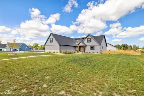 1810 Riley, Saint Clair, MI 48079