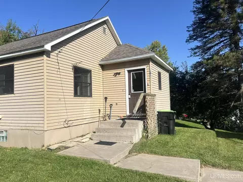 Other - 101 W 2nd, Caspian, MI 49915 photo 4 of 16