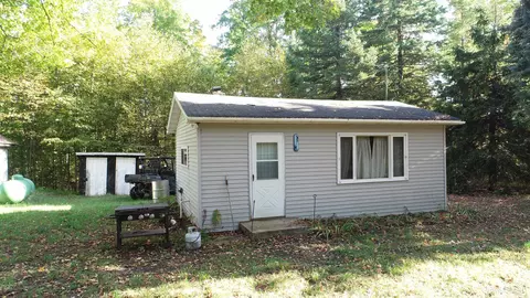 18856 Vega, Hermansville, MI 49874