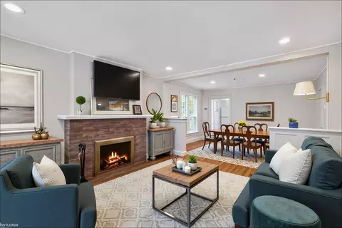 Living - 1081 Lakepointe, Grosse Pointe Park, MI 48230 photo 1 of 7