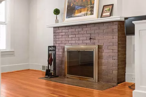 Living - 1081 Lakepointe, Grosse Pointe Park, MI 48230 photo 2 of 7