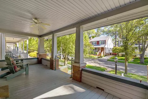 Exterior - 1081 Lakepointe, Grosse Pointe Park, MI 48230 photo 1 of 9