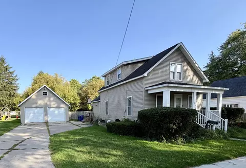 3016 Monroe, Saginaw, MI 48604