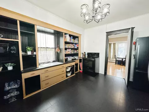 Kitchen - 810 N 3rd, Ishpeming, MI 49849 photo 2 of 3