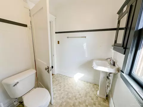 Bath - 810 N 3rd, Ishpeming, MI 49849 photo 3 of 4