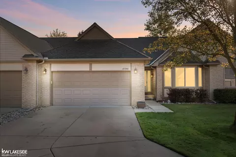 37760 Pebble Pointe, Clinton Township, MI 48038