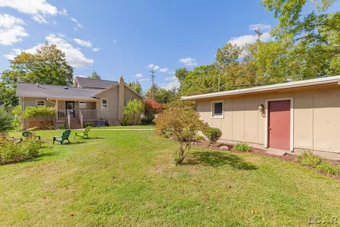 Exterior - 376 Budlong, Adrian, MI 49221 photo 6 of 10