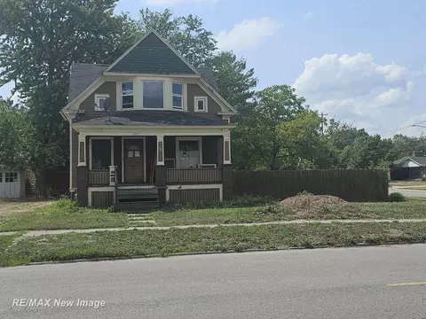1933 N Carolina, Saginaw, MI 48602