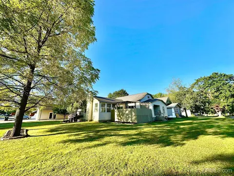 1503 W Ludington, Iron Mountain, MI 49801