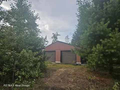 202 W W Park, Harrison, MI 48625