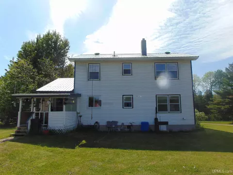 15046 Larson, Bruce Crossing, MI 49912