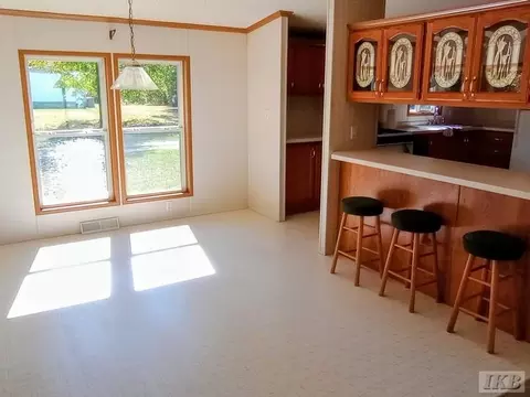Dining - 659 Pine, Gladwin, MI 48624 photo 1 of 1