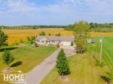 View/Area - 849 Hite, Bancroft, MI 48414 photo 6 of 9