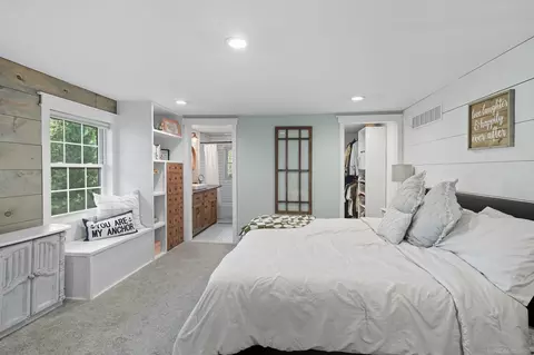 Bedroom - 6206 Gratiot, Saint Clair, MI 48079 photo 1 of 5