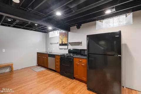 Kitchen - 21372 Florence, Macomb, MI 48044 photo 10 of 10