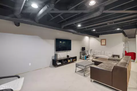 Other - 21372 Florence, Macomb, MI 48044 photo 5 of 10