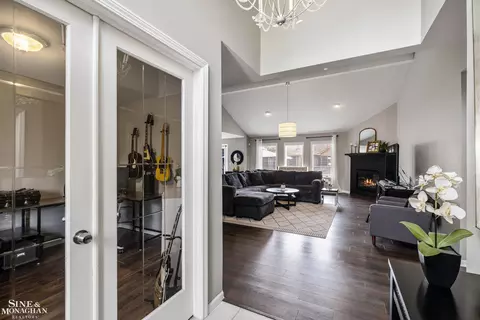 Entry Way - 21372 Florence, Macomb, MI 48044 photo 2 of 3