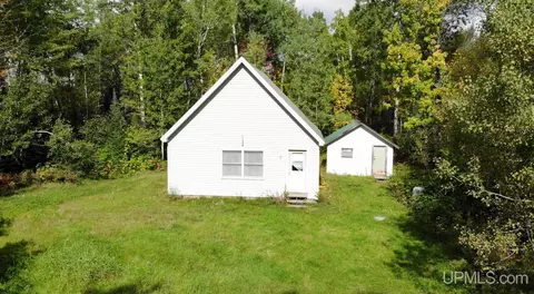 25094 Livingston, Ewen, MI 49925