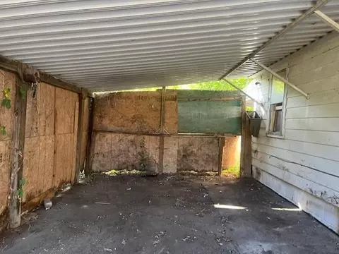 1287 Maxson, Flint, MI 48504 photo 3