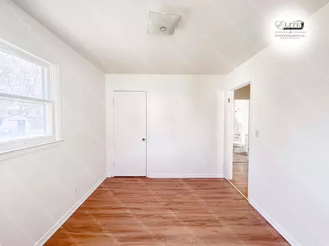 Bedroom - 3702 Branch, Flint, MI 48506 photo 4 of 6