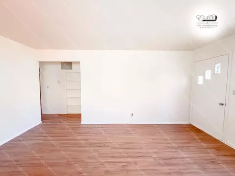Living - 3702 Branch, Flint, MI 48506 photo 2 of 3