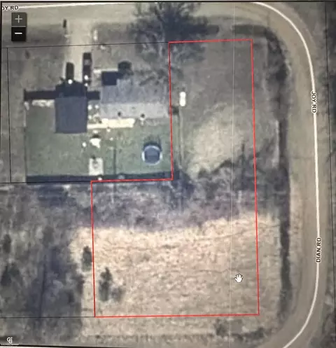 Vl Dian, Lexington, MI 48450