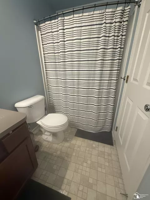406 Lapoint, Monroe, MI 48162 photo 21