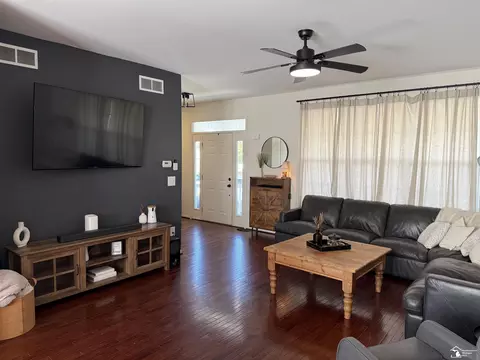 406 Lapoint, Monroe, MI 48162 photo 6