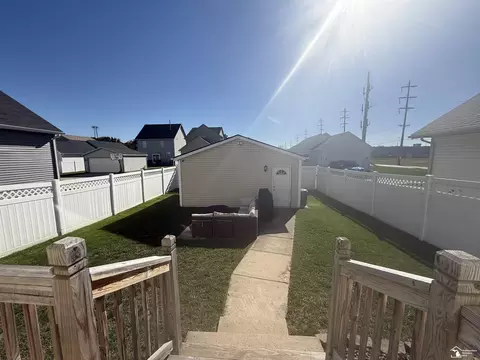 406 Lapoint, Monroe, MI 48162 photo 27