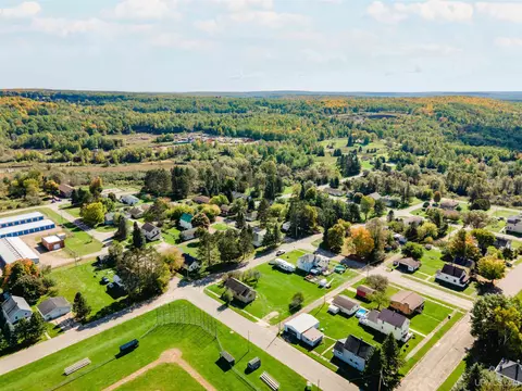 View/Area - 400 Brule, Caspian, MI 49915 photo 2 of 2